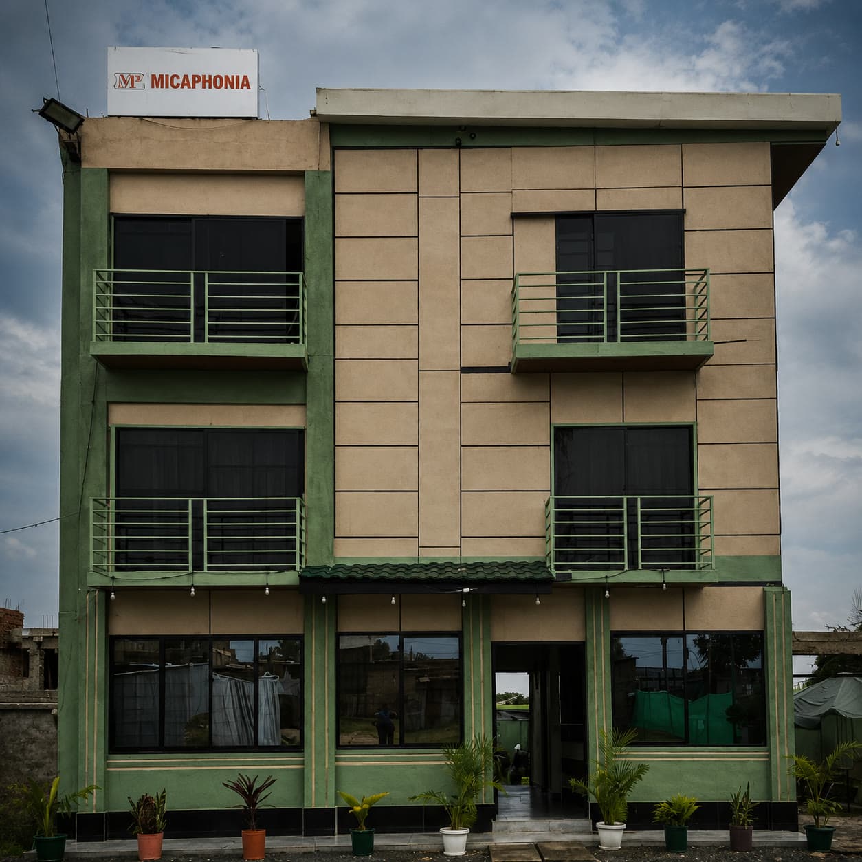 Micaphonia Hotel and Suites exterior